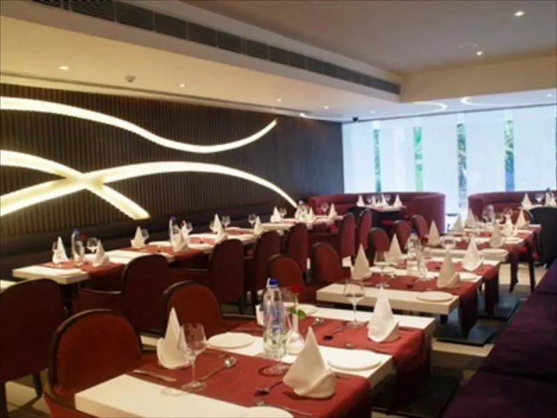 The Gaur Hotell Chandīgarh
