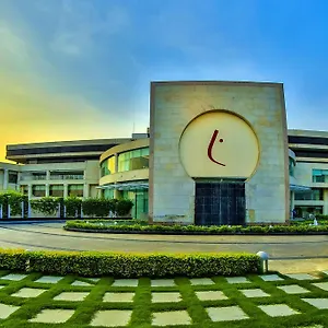The Lalit Чандигарх